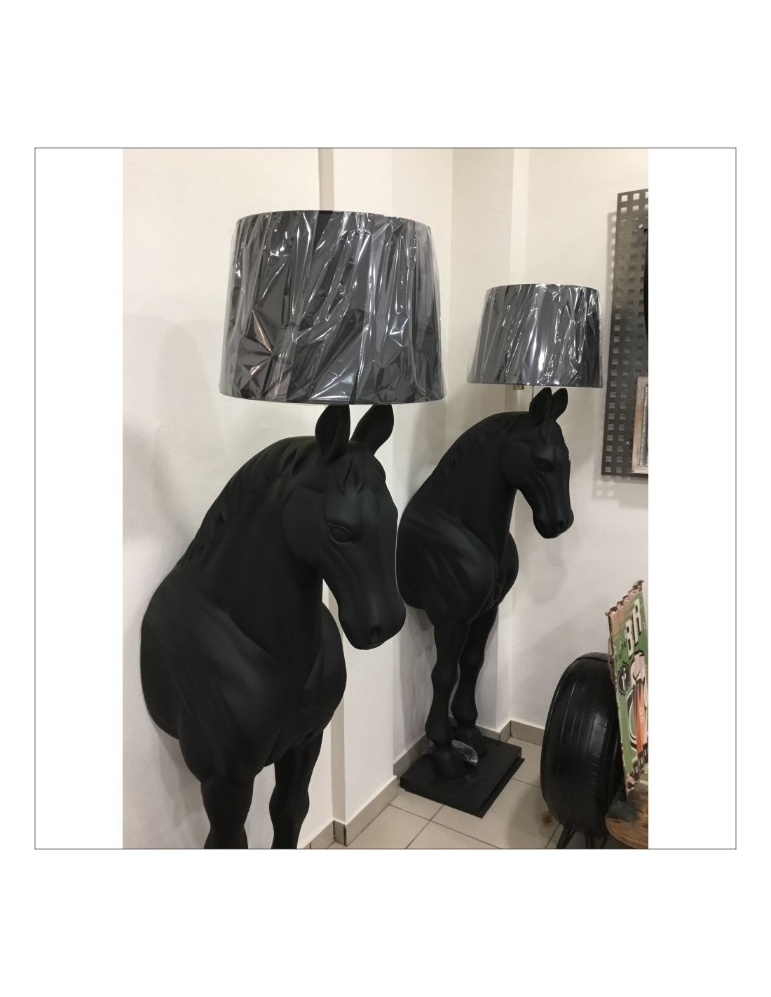 Tête de cheval noir en polyrésine - Kare Design - 53535 - Loft Attitude